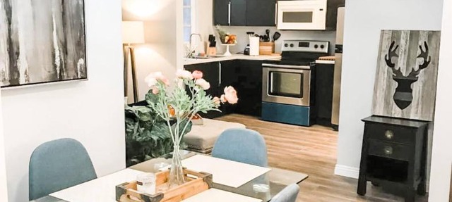 Gaslamp 2BR Suite Free Parking Convention Walk