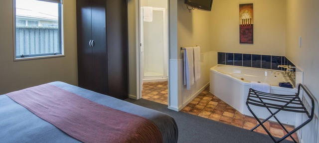 Gateway Motor Inn