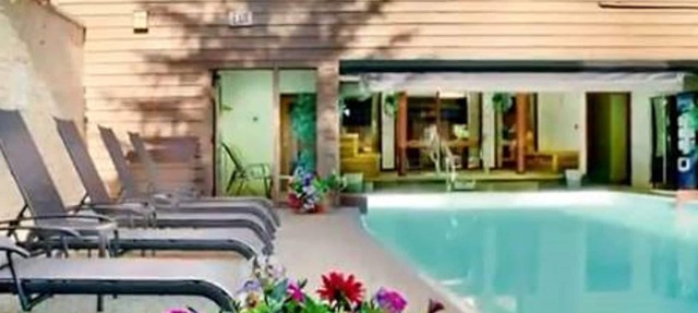 GetAways at Eagle Point