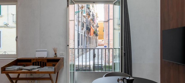 Girolamo Loft by Welchome