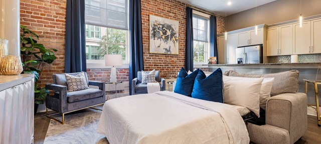 ✨GLAM MEETS DOWNTOWN HISTORIC CHARMER✨Spacious Corner Condo with Sleeper Sofa | The Stella