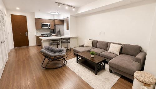 Glendale Luxe Stays - Downtown