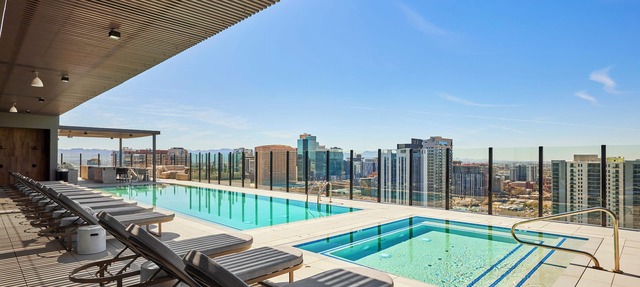 Global Luxury Suites at Downtown Phoenix