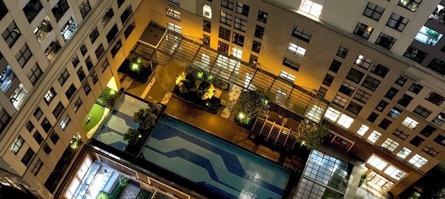 Golden Apartment