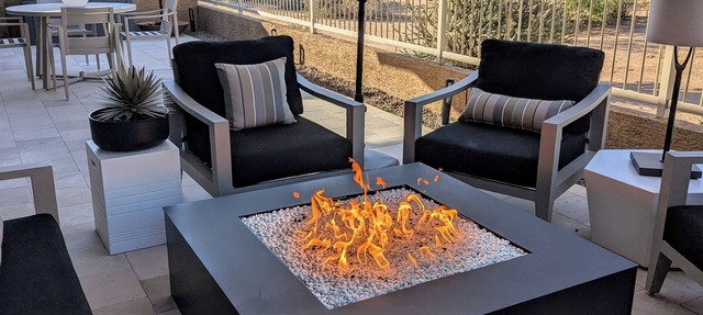 Golden Hour Haven: Epic Mountain Views and Resort-Style Backyard!