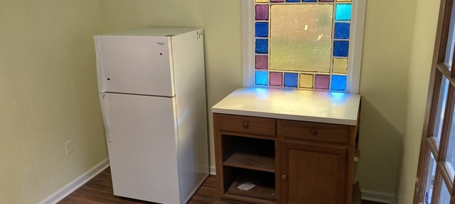 Great quiet place with one bedroom choices of a twin or full size bed.