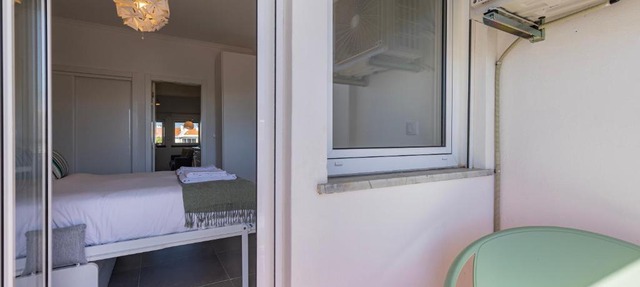 Green Oasis in Parede by LovelyStay