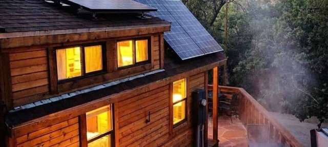 Grow Cabin | Hot Tub, Cold Plunge, Red Rock Canyon View, Stargazing Deck, Fire Pit