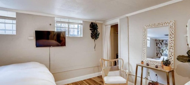 Guest Suite With Kitchenette And A 5 star Location