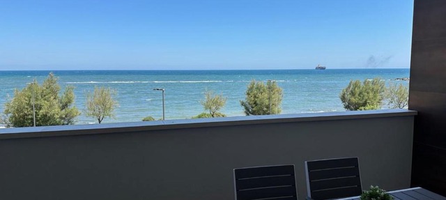 GuestHost - Seaside