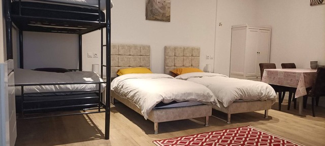Guesthouse near Charles De Gaulle Airport
