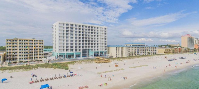 Hampton Inn & Suites Panama City Beach-Beachfront