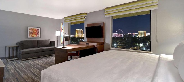 Hampton Inn & Suites Las Vegas Convention Center - No Resort Fee