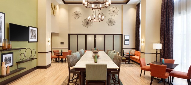 Hampton Inn & Suites Philadelphia Montgomeryville