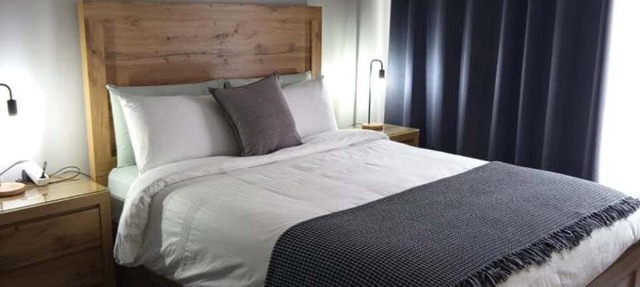 Hantam Suites