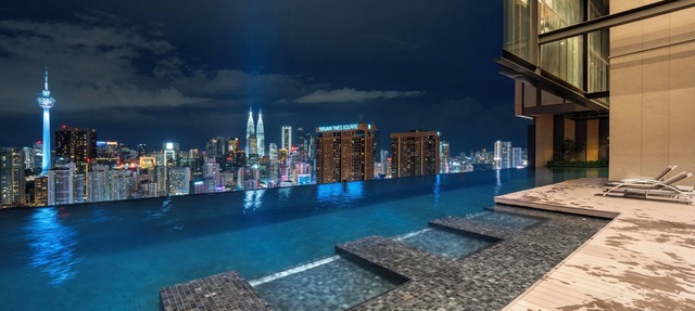 Harmony Luxury Suites At Lucentia BBCC