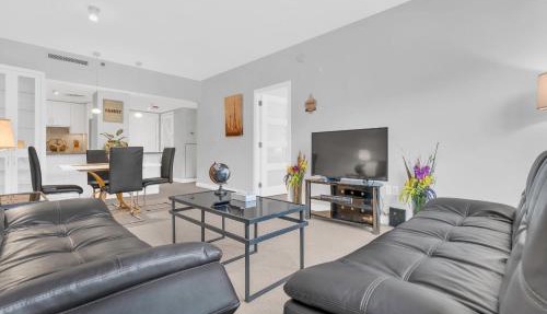Heaven on Washington Fully Furnished Apartments