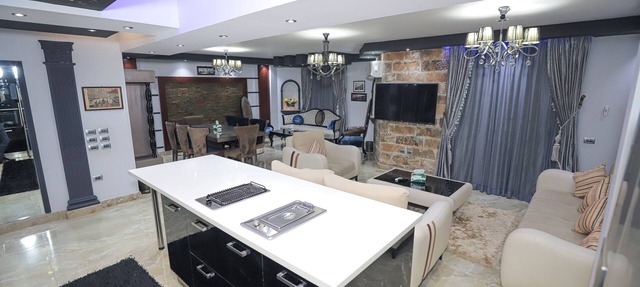 Heliopolis Heights, 3-Bedroom Grandeur, Jacuzzi, 5 AC & 4K TVs
