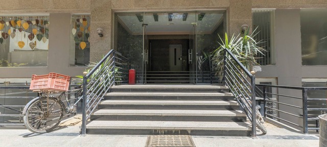 Hibiscus Haven Suite