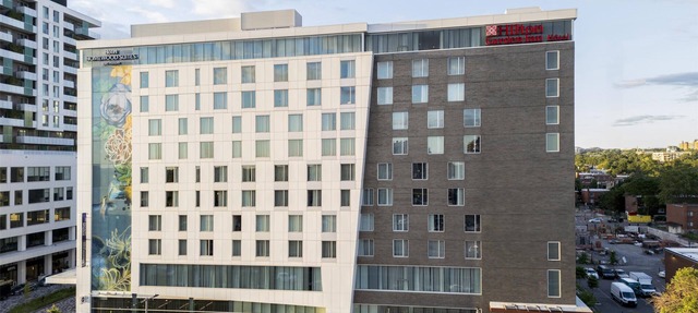 Hilton Garden Inn Montreal Midtown