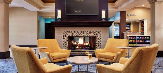 Hilton Garden Inn Valencia Six Flags