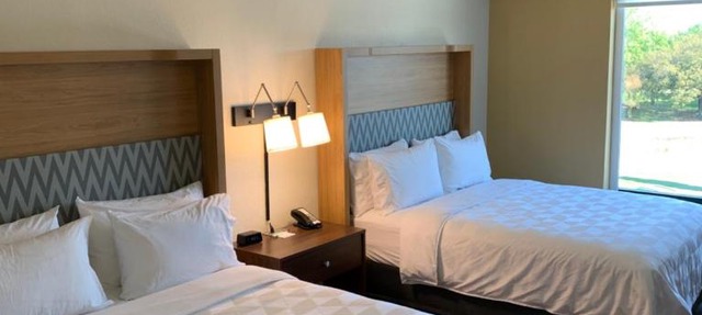 Holiday Inn Baton Rouge-South by IHG