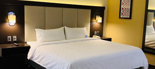 Holiday Inn Express - Mexico Basilica by IHG