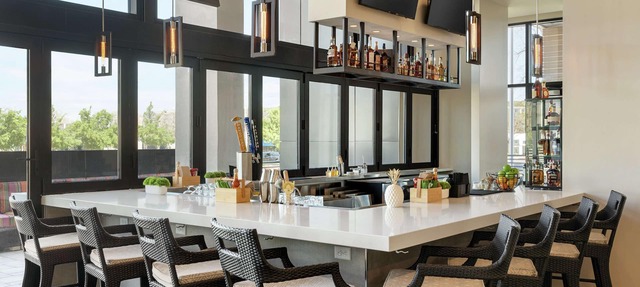 Home2 Suites By Hilton Woodland Hills