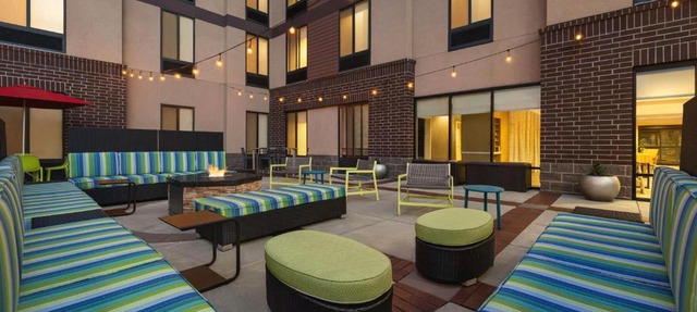 Home2 Suites by Hilton Denver West/Federal Center