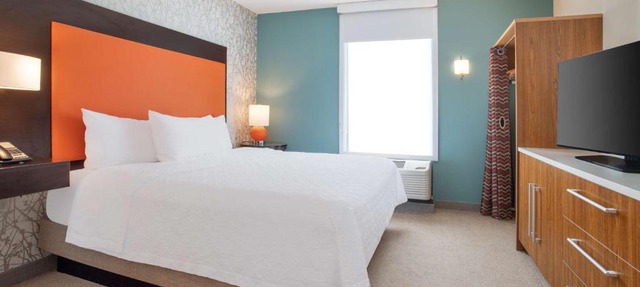 Home2 Suites Charlotte I-77 South