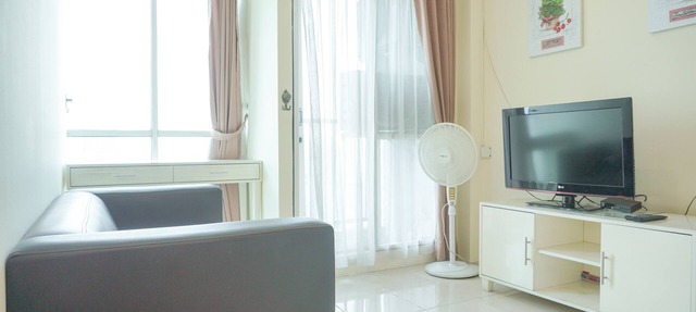 Homey And Comfortable 2Br Tifolia Apartment
