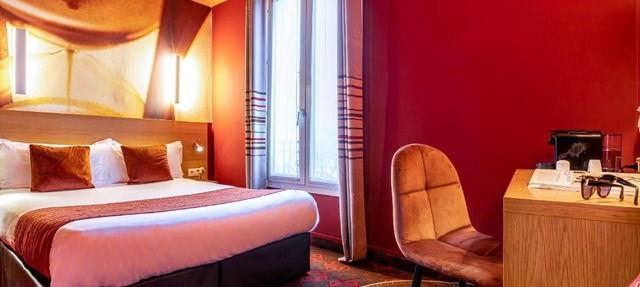 Hotel Ariane Montparnasse by Patrick Hayat