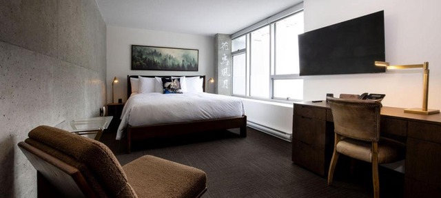 Hotel Burnaby