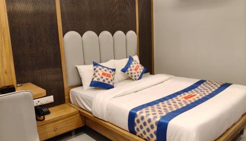 Hotel Maharaja Inn