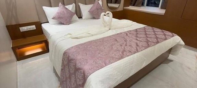 Hotel Shloka