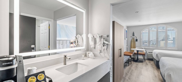 Hotel Skye SFO