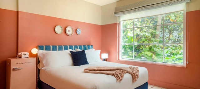 Hotel Trouvail | King | Euro-Miami Charm, Heated Pool, Art & Nightlife