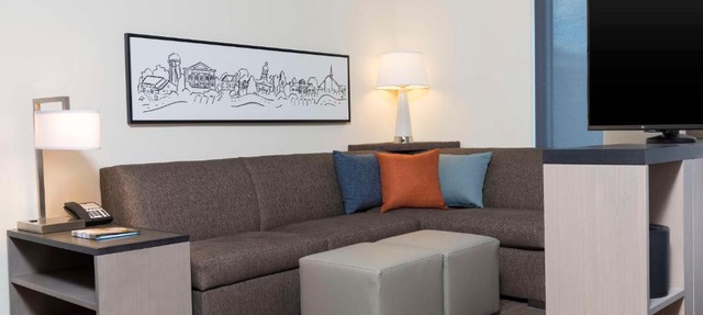 Hyatt House Austin/Downtown