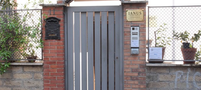 Ianus Guest House