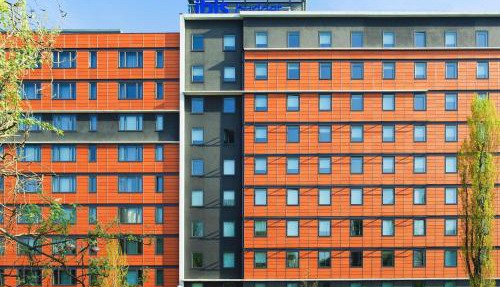 Ibis Budget Paris porte de la Chapelle - Aréna