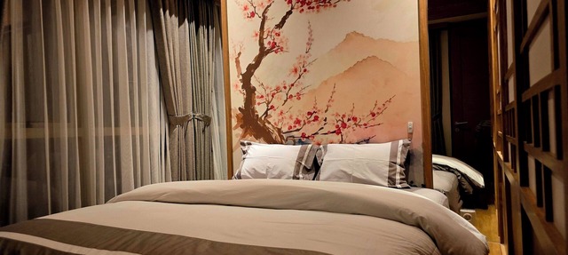 2BR Private Apartment Taman Anggrek Residence - Korean Hanbok