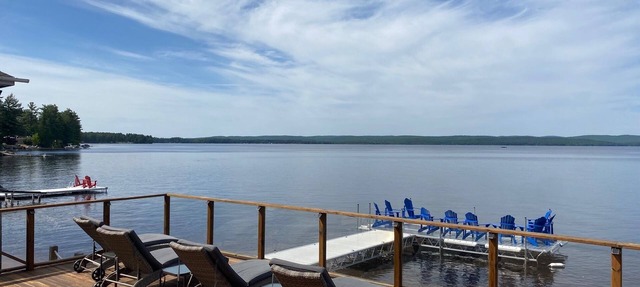 Incredible views, ample amenities & cozy atmosphere