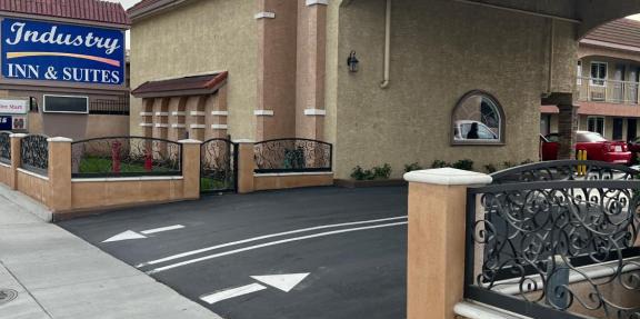 Industry Inn & Suites