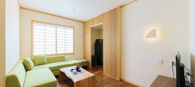 Inn Suzume 53 sq m 2 semidouble beds 2 single/Taito-ku Tokyo
