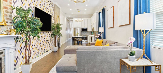 Insta Ready Meets Modern Comfort - Stylish 2BD/2BA