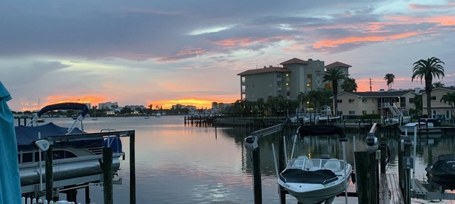 Island estates updated 2 bed 2 bath water views a short walk to Clearwater Beach