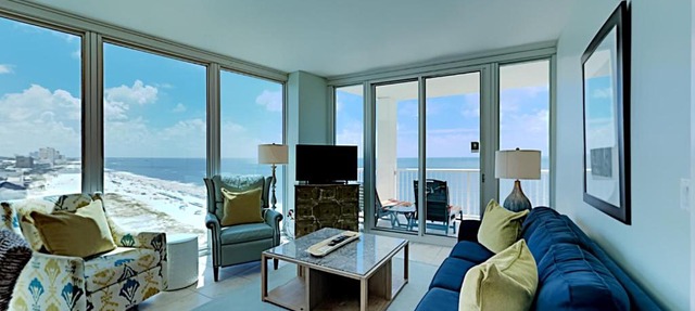 Island Towers #1301