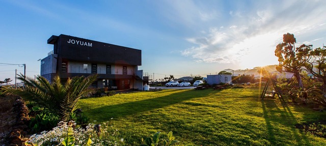 Joyuam Pension