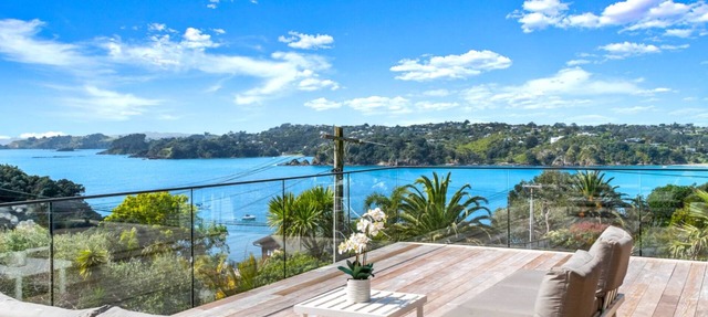 KARU HOUSE | Coast & Country | WINTER DEAL