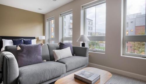 Kendall Square studio w gym wd rooftop BOS-918